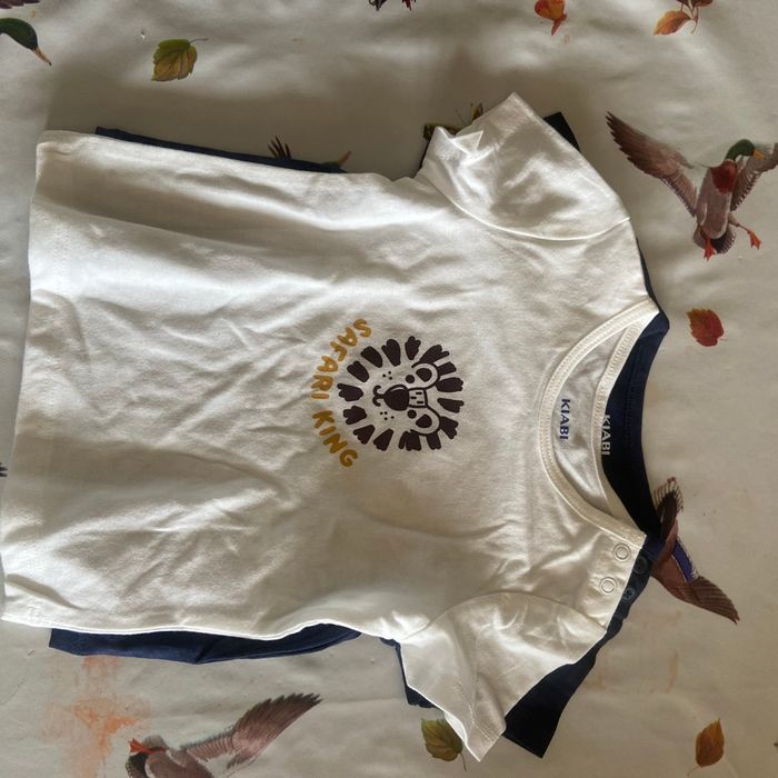 Lots de tee-shirts - photo numéro 2