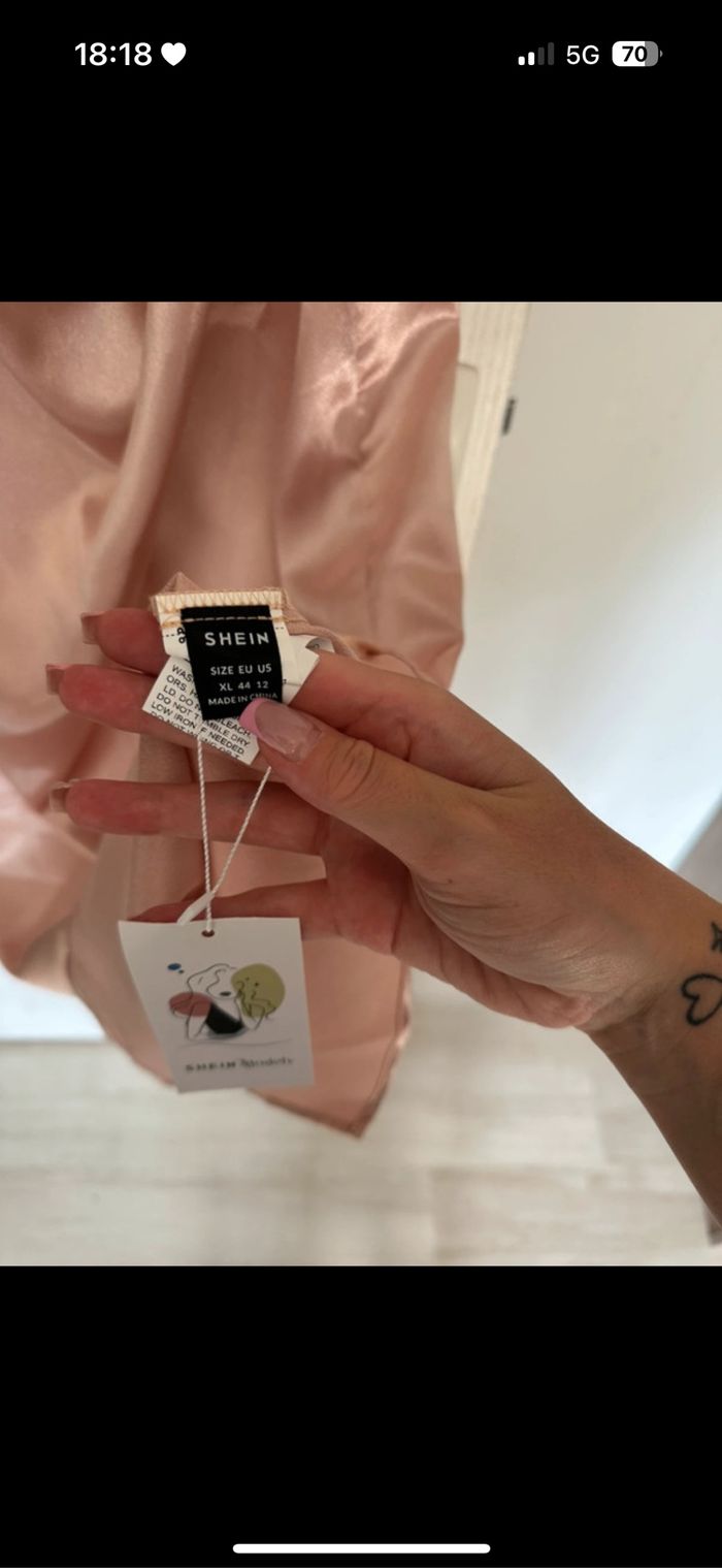 Longue robe shein. - photo numéro 4