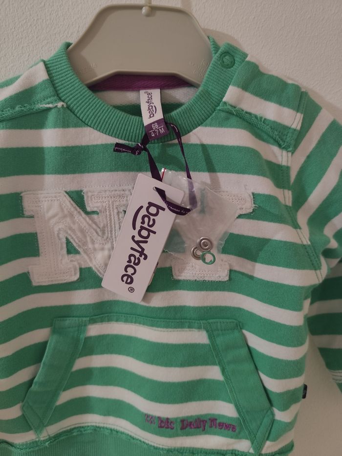 Pull  neuf 6 mois babyface