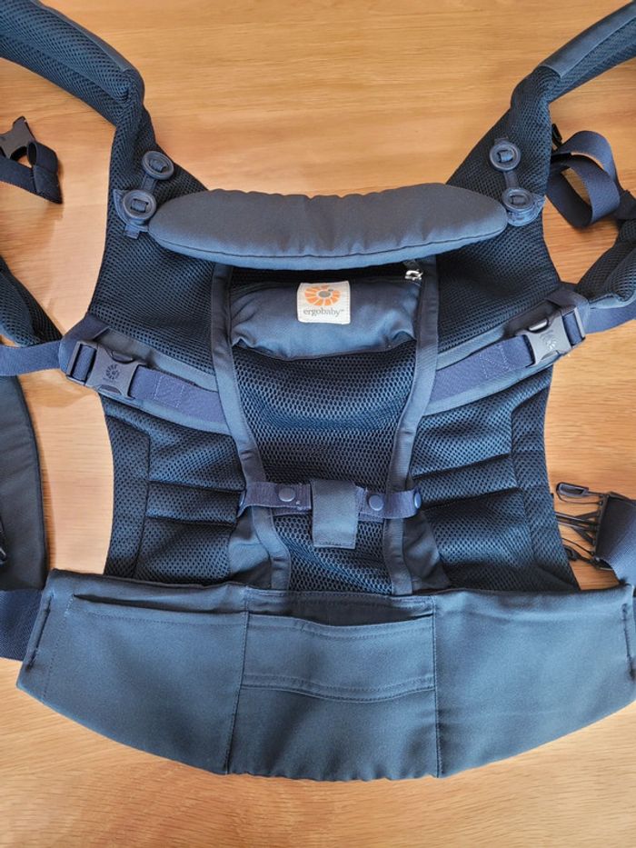 Porte-bébé ergobaby adapt cool air mesh