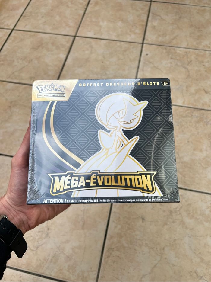 ETB Méga Évolution Pokémon