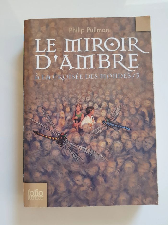 À la croisée des mondes, tome 3 : Le miroir d'ambre Philip Pullman - photo numéro 2