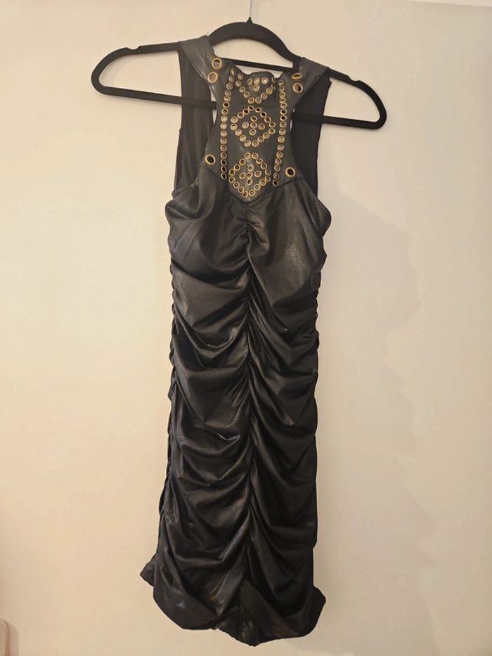 Robe de soirée drappée noire Brillant effet dans le dos - photo numéro 2
