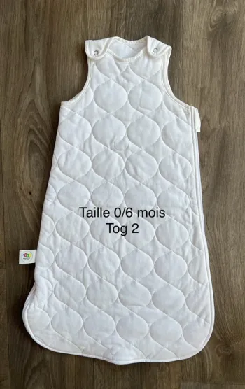 Gigoteuse turbulette taille 0/6 mois Tog 2 République française