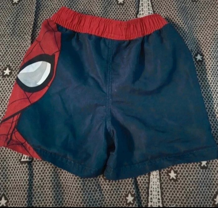 Short de plage Spider-Man 6-7ans - photo numéro 4