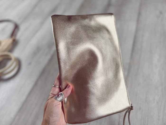 Pochette femme dorée - photo numéro 3