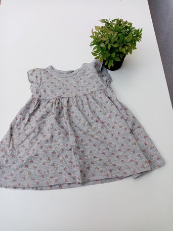 Robe grise et cœur brillant, fille, 9 mois