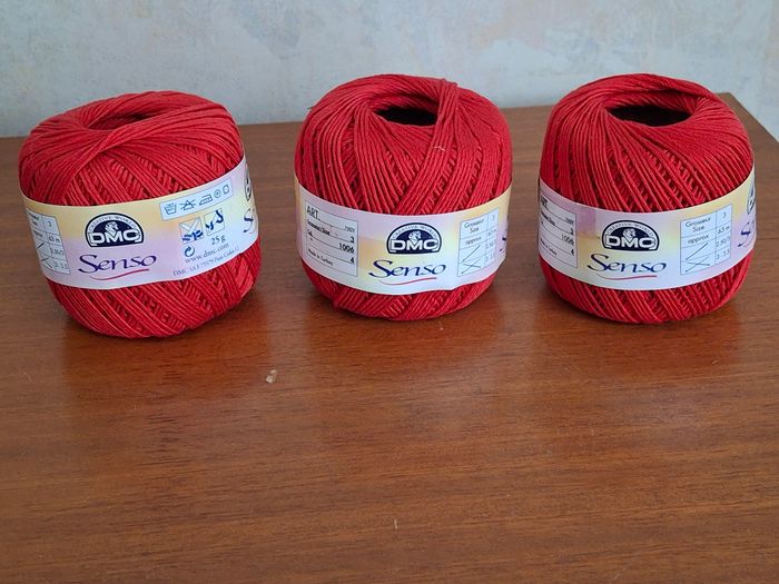 3 pelotes de fil pour crochet, rouge - photo numéro 2