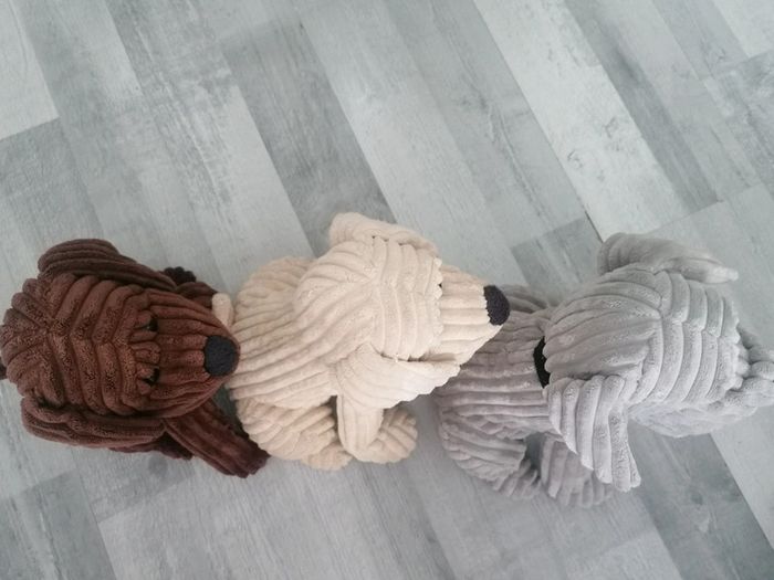 3 peluches chiens décoration 🐶 - photo numéro 9