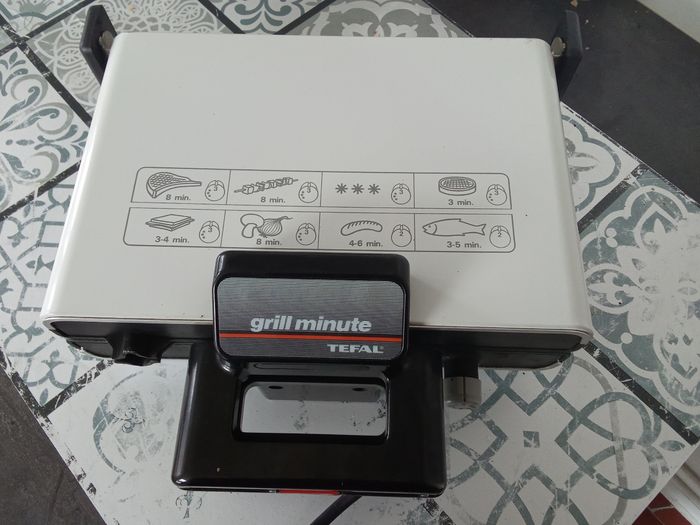 Grill minute Tefal 1600 watts