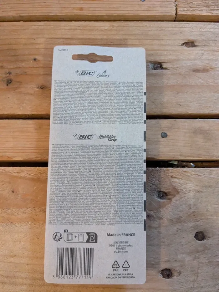 Pack crayon 4 couleurs + surligneur Grip Bic - photo numéro 2