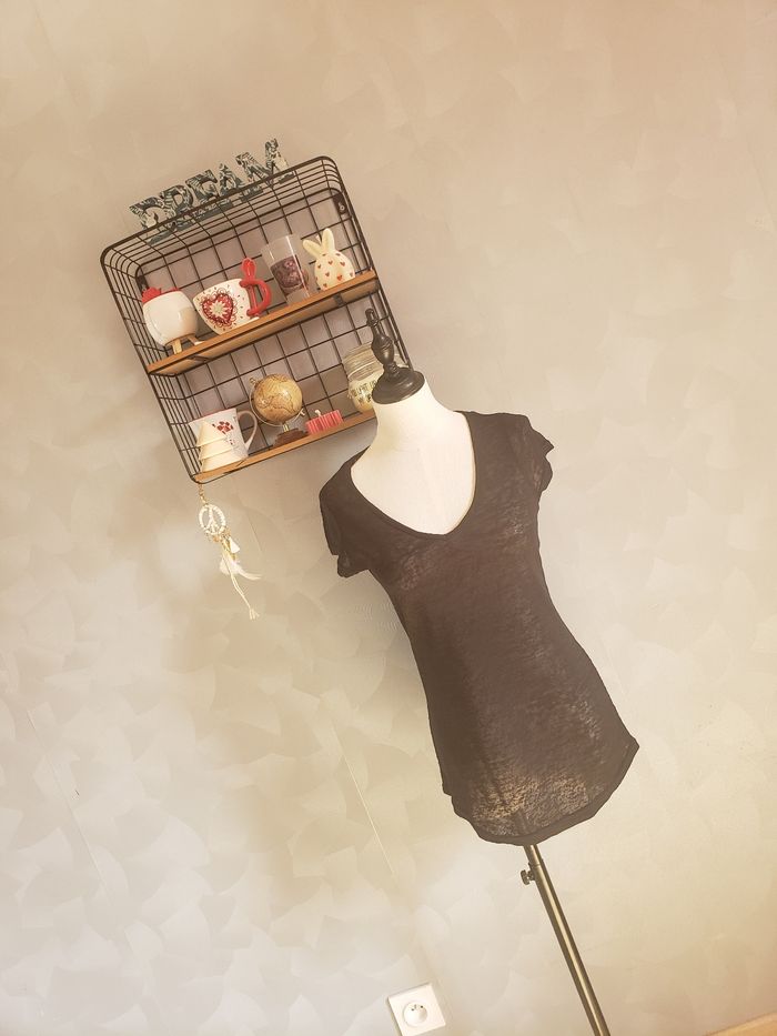 Teeshirt 🎀 Mim taille M 2€