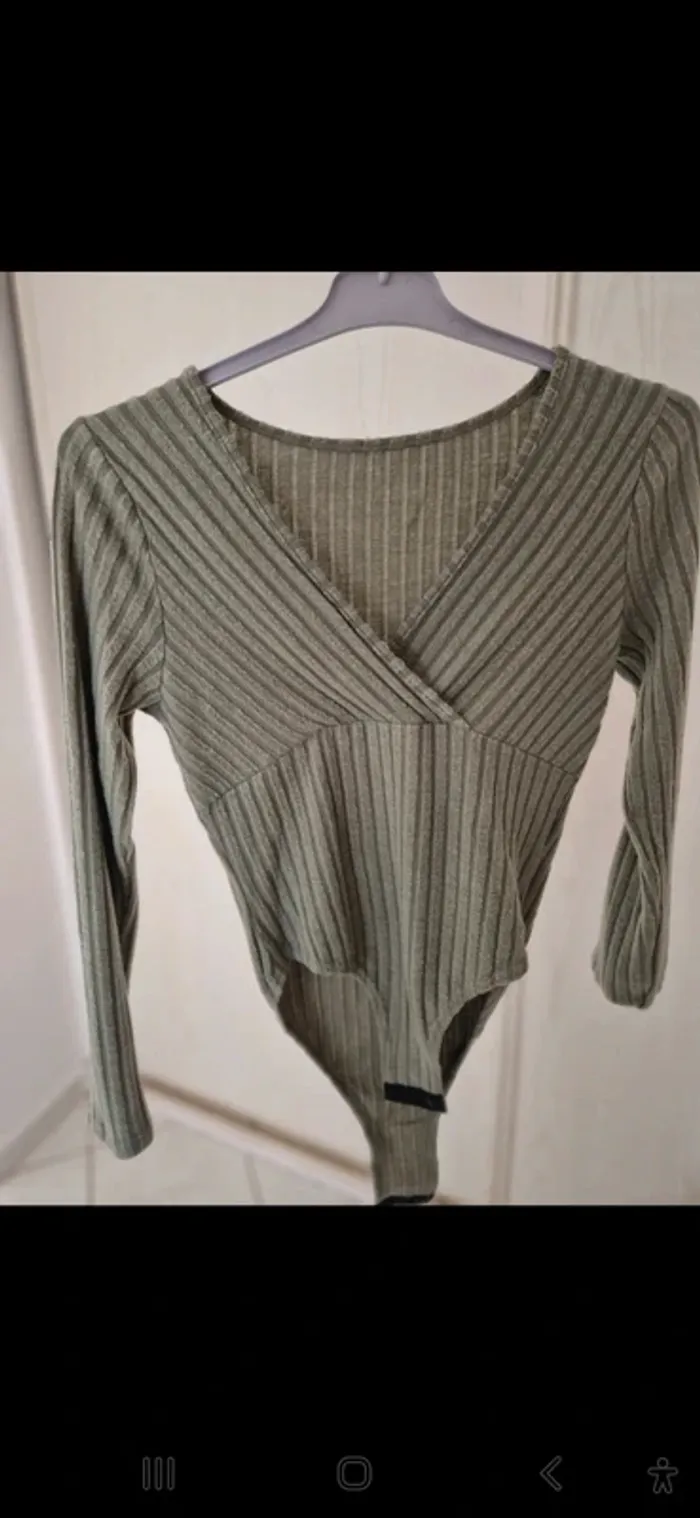 Body côtelé moulant vert menthe taille 38