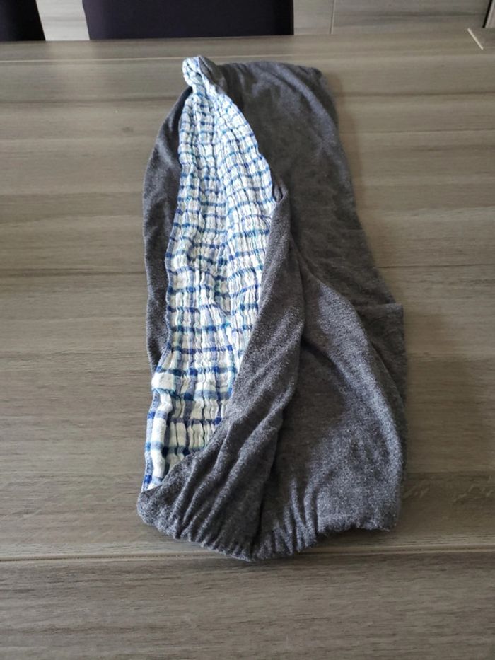 Foulard tour de cou garçon réversible - photo numéro 3