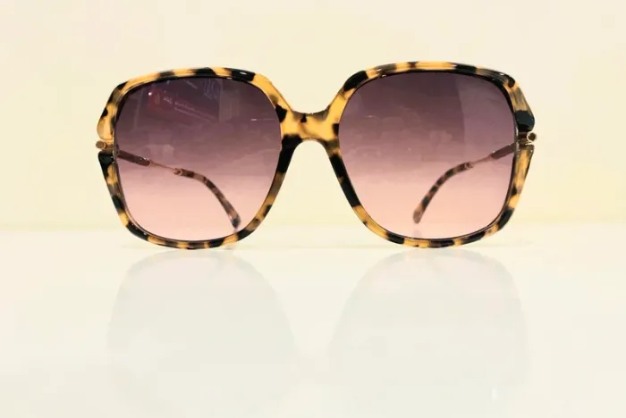 Lunette de soleil femme marron léopard verres dégradés uvprotection catégorie 2 - photo numéro 2