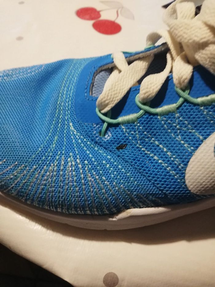 Basket légère Nike femme taille 39 - photo numéro 4