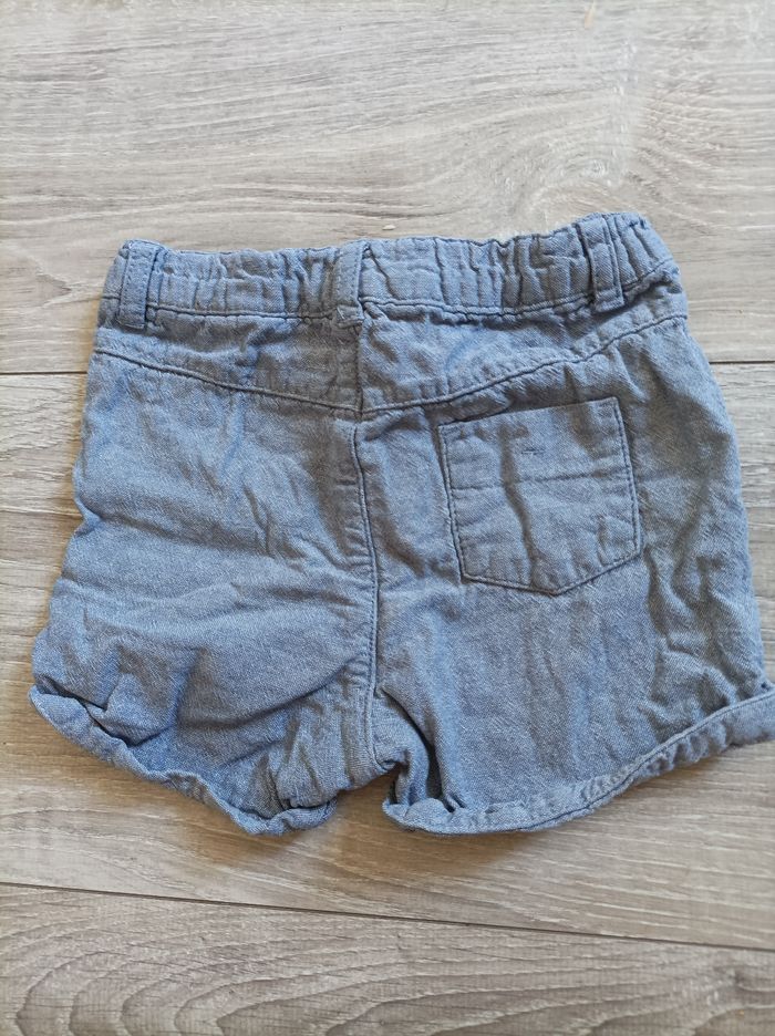 Short 18 mois Kiabi - photo numéro 2