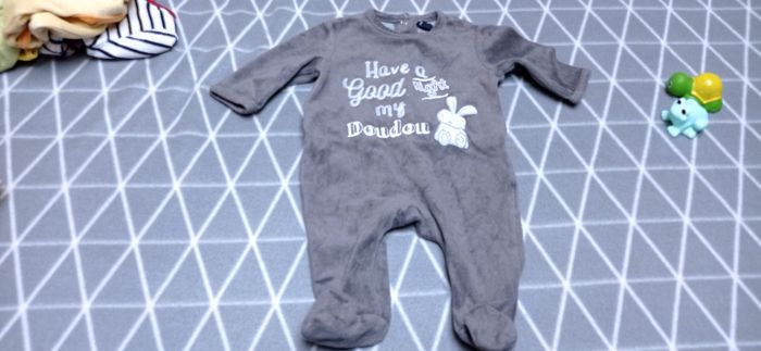 🦁 lot 6 pyjamas hiver, 3 mois - photo numéro 4