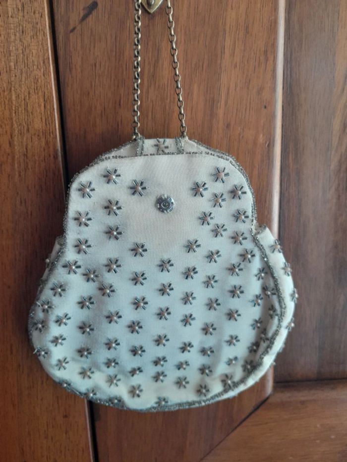 Pochette effet clouté vintage - photo numéro 2