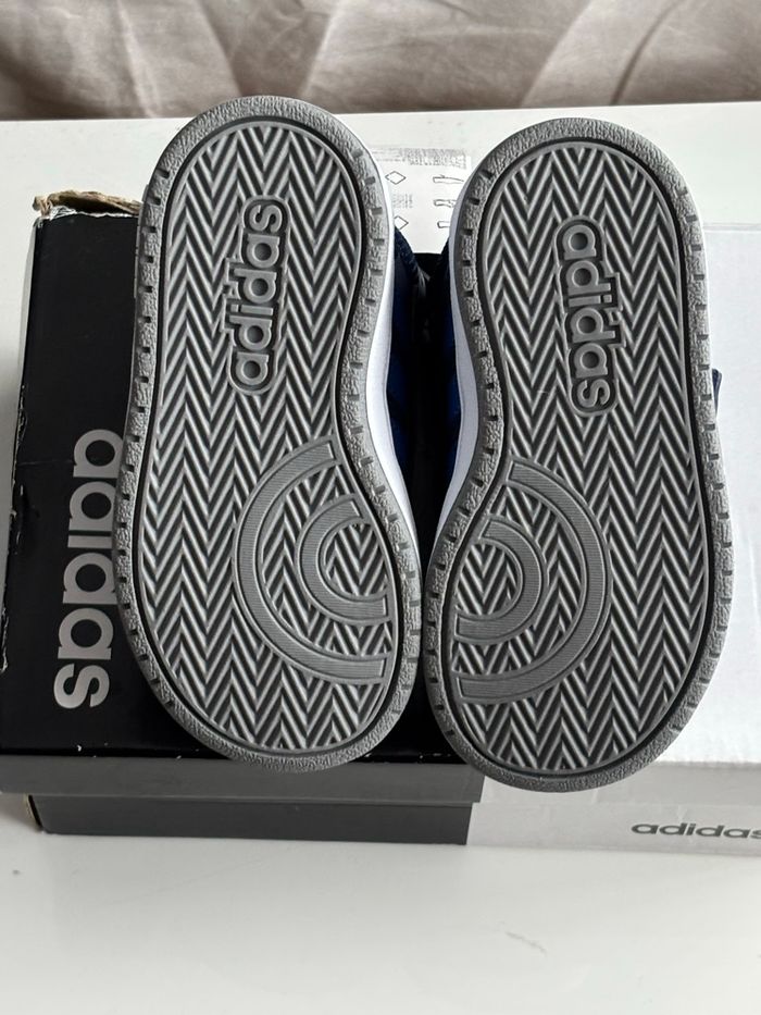 Basket Adidas - photo numéro 3