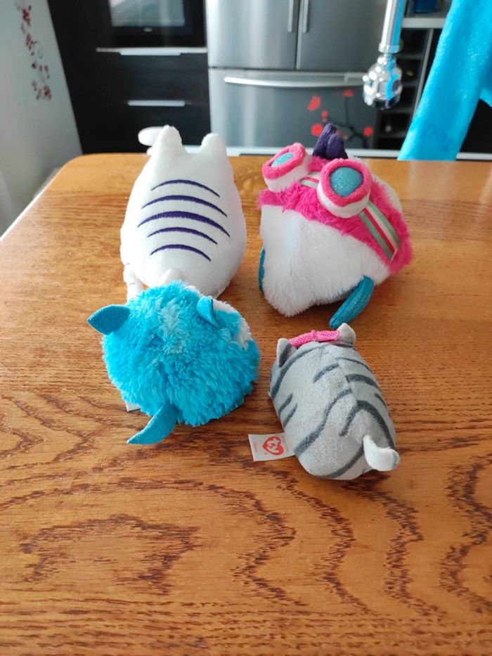 Lot de 4 petites peluches - photo numéro 2