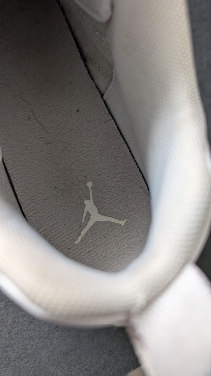 Baskets Jordan - photo numéro 5