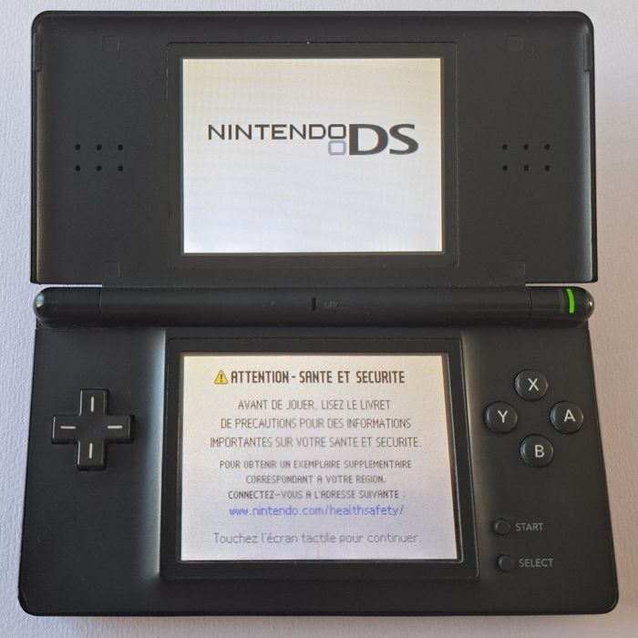 🎮 Console semi fonctionnelle Nintendo DS Lite noire