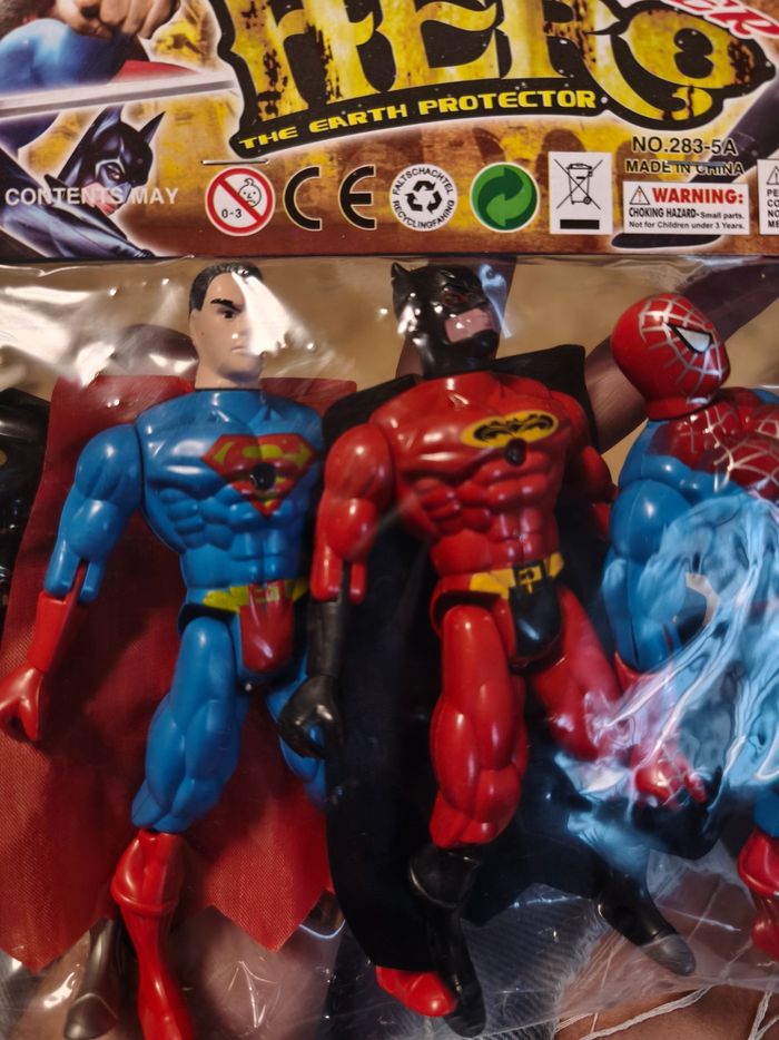 Figurines super héros - photo numéro 2