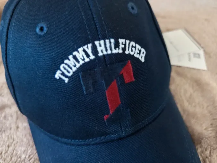 Casquette neuve Tommy Hilfiger 52-57cm - photo numéro 8