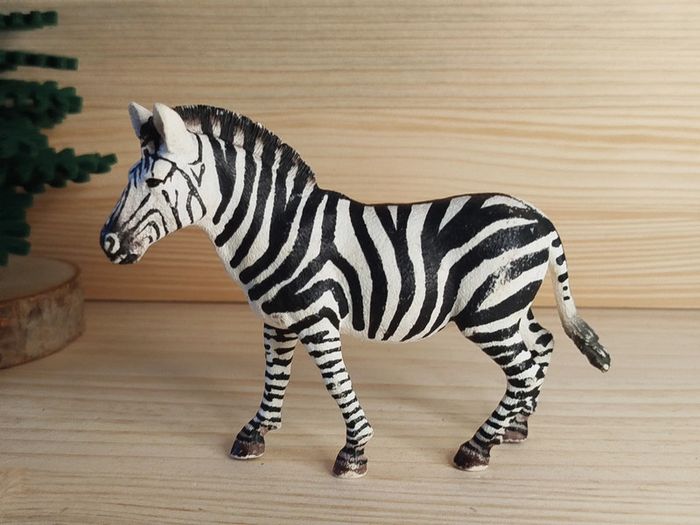 Schleich zèbre femelle Figurine animal de la savane - photo numéro 4