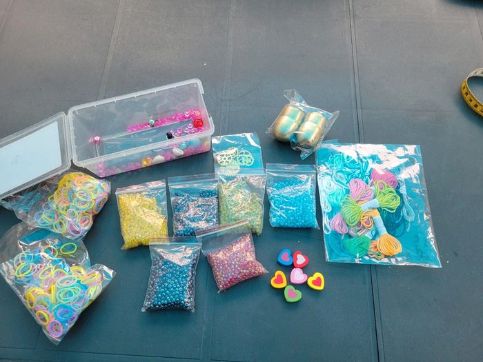 Lot perles pour activités manuelles