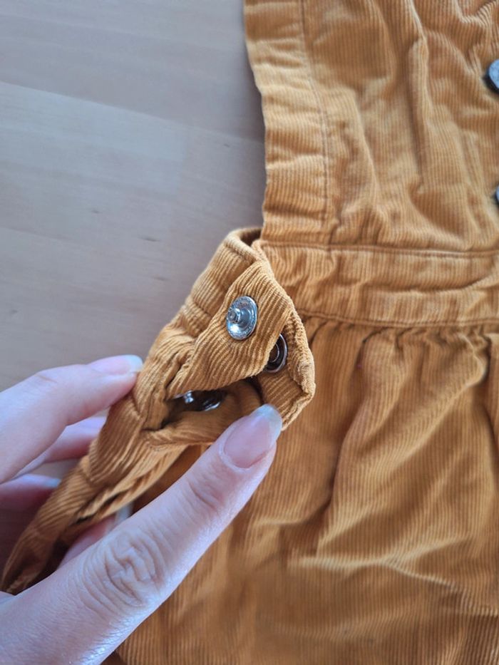 Salopette short pour fille taille 12mois marque Orchestra très bon état - photo numéro 6