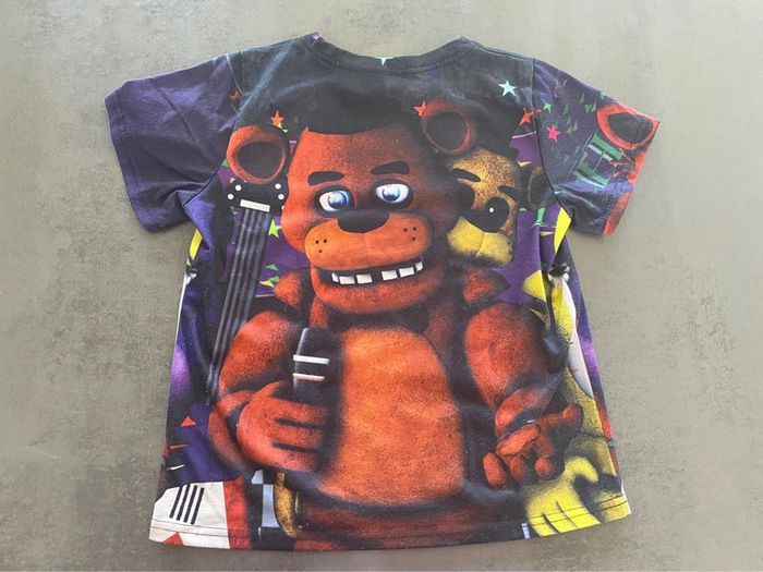 T-shirt FNAF Freddy 8 ans - photo numéro 2