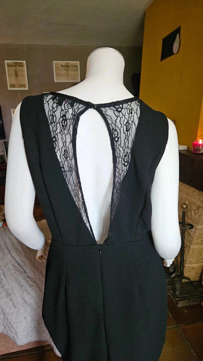 Robe noire dentelle - photo numéro 6