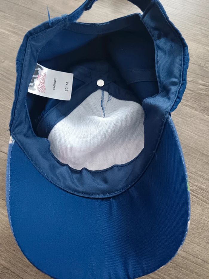 🌞 Casquette Marvel taille 52 cm très bon état général - photo numéro 2