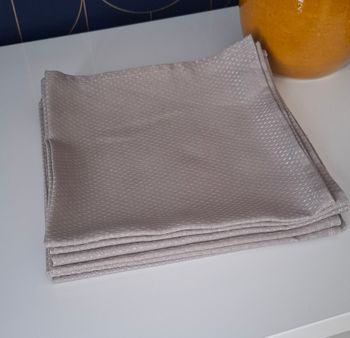 serviettes de table 3 SUISSES beiges