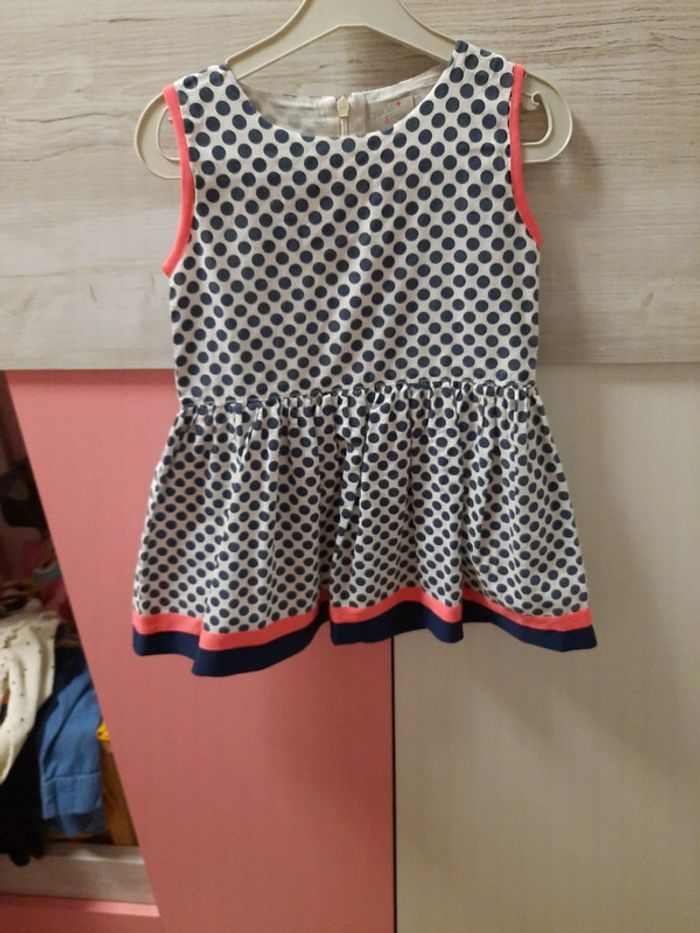 Robe 3 ans