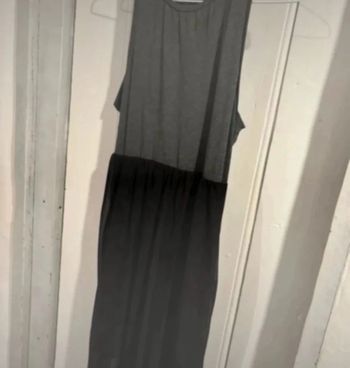 Robe femme noir et grise taille 40