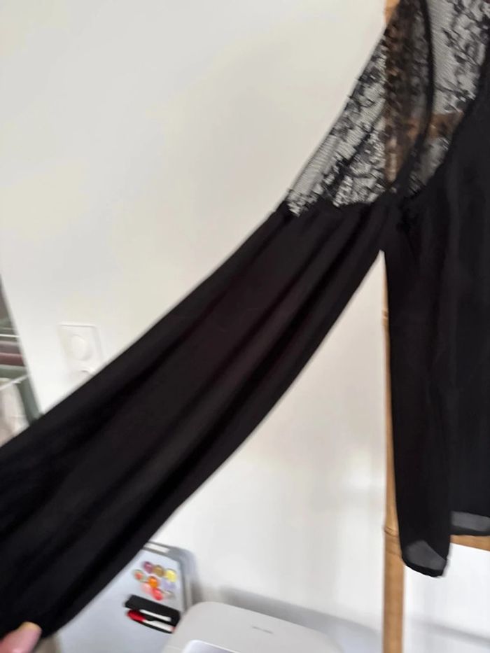 Blouse noire transparente avec dentelle - photo numéro 5