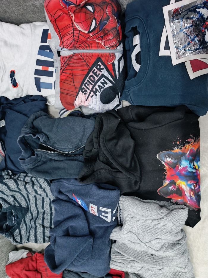 Gros lot 4 ans - photo numéro 2