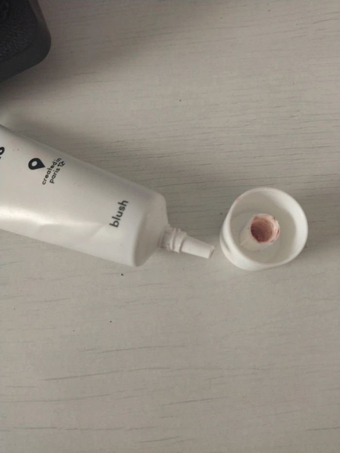 Blush rouge liquide - photo numéro 3