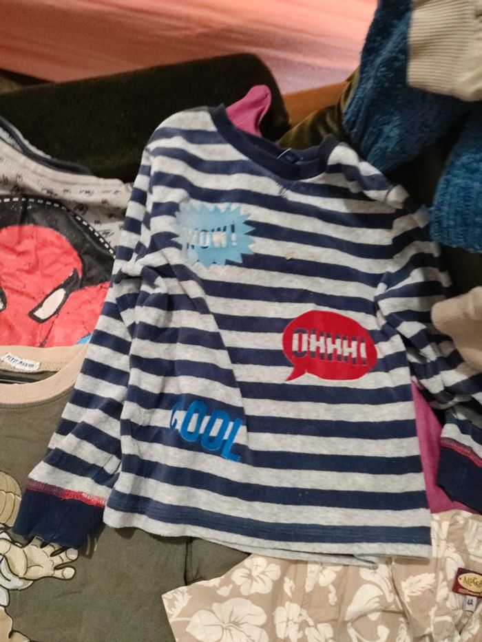Lot vêtements garçon taille 4 ans - photo numéro 5