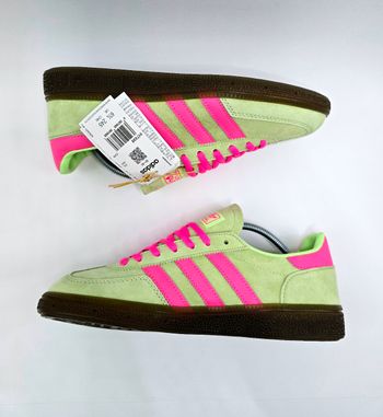Adidas spezial