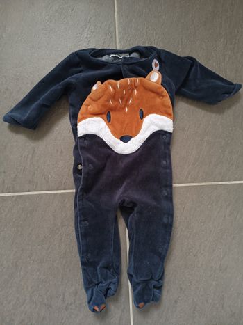 Pyjama taille 6 mois