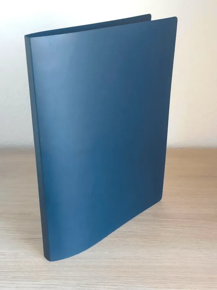 Classeur à pince polypro bleu marine - A4 / Dos 20mm