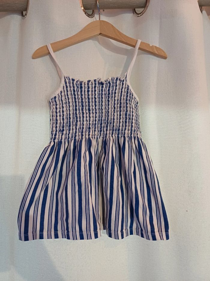 Débardeur kiabi fille taille 10 ans