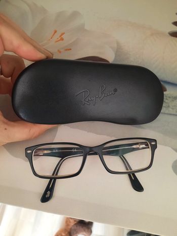 Lunette ray ban + boite