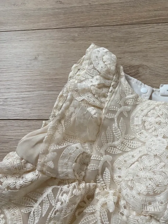 Body bébé fille en dentelle beige - photo numéro 3