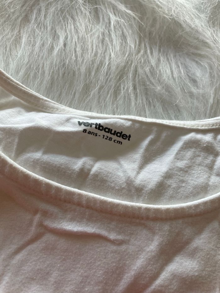 Très jolie tee shirt 🥰 vertbaudet taille 8 ans - photo numéro 2