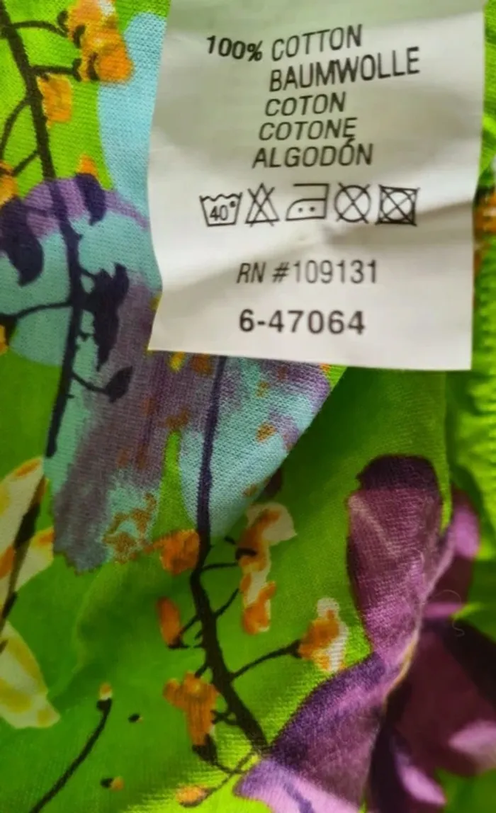 Haut multicolore Rainbow Taille 42/44 Neuf - photo numéro 6